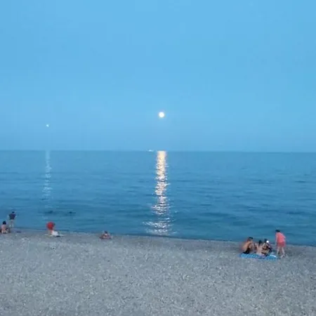 L'escale Azurienne * Ницца